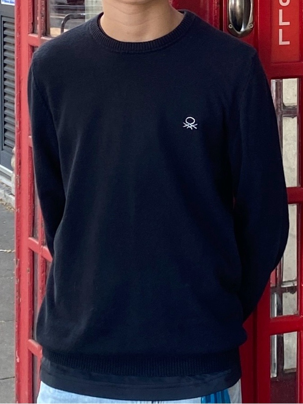United Colors Of Benetton Boys' Black Crewneck Pullover with Chest Emblem
